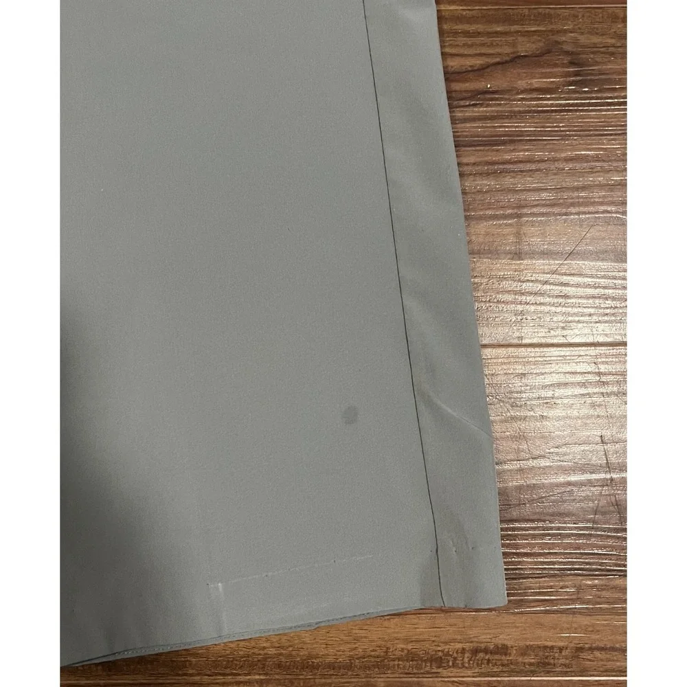 TGW Golf Pants Mens Size 44 Gray Lightweight Player Pleat Expandable Performance